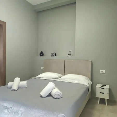 Appartamento House Plitra